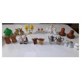 11.5 sets of S&P Shakers