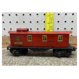 vintage, prewar Lionel Lines 1682 red tin