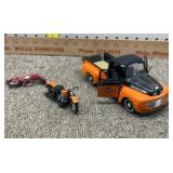 Maisto 1:24 scale diecast set featuring a 1948