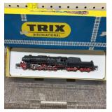 Trixs intl. L-27 German steam loco 2-10-0whl