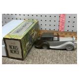 FULL, Avon Rolls-Royce Deep Woods after-shave