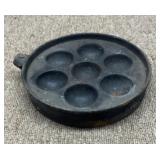 Cast Iron aeblskiver pan missing handle