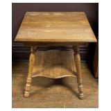 Oak Parlor Table 23 X 23 X 26