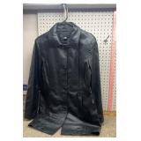 Womenï¿½s Sz. Large leather coat