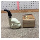 Avon Bulldog pipe full