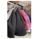 11 IGLOOS stocking caps