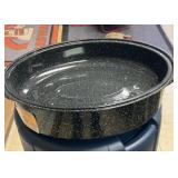 Granite ware roaster