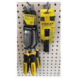 Stanley 1.5ï¿½ chisels & wonder bars 8 pc