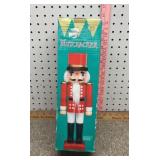 Nutcracker 15ï¿½ tall