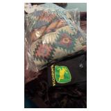 Comforter and mn t shirt