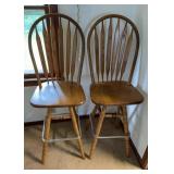 Wood swivel seat bar stools