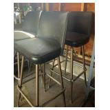 4- Bar stool