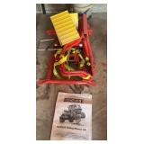 Huskie HZR350 riding mower lift