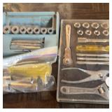 Lot of sm socket sets