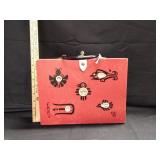 VTG 'Fauna' Wooden Box Purse