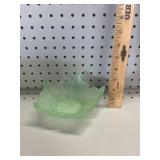 VTG Viking Frosted Satin Green Lotus Bowl