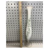 VTG Satin White Twisted Base Stem Bud Vase