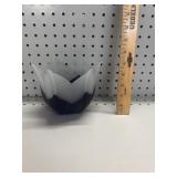 PartyLite Indigo Blossom Frosted Glass Candle