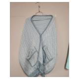 Columbine Cody Cozy Pocket Throw.