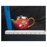 VTG Porcelain Tea Pot Shaped Like A Red Apple
