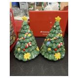 NIKKO Christmas Holiday Tree Salt & Pepper Set