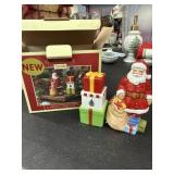 Spode Santa & Gift Box Salt & Pepper Set