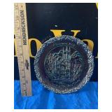 1978 Fenton Carnival Glass Christmas Plate