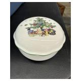 Vintage NIKKO Christmas Covered Dish 5'