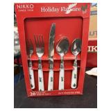 Vintage NIKKO 20pc Stainless Service for 4