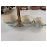 Stoneware Green Heart Mixing Bowls