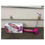 Disney Princess 3 Wheel Light-Up Kick Scooter