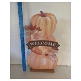 Fall Pumpkin Welcome Sign 18'