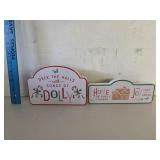 (2) Dolly Parton Collection Wood Christmas Signs