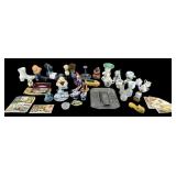 LOT OF MINIATURE PORCELAIN ITEMS