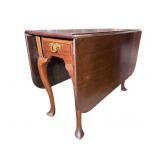 19TH CENT. WALNUT 1 DRAWER SPADE FOOT DROP LEAF