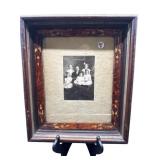 WALNUT VICTORIAN DEEPWELL FRAME