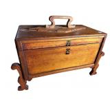 FOOTED LIFT TOP STORAGE BOX