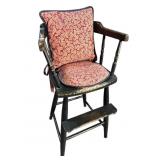 19TH CENTURY POPLAR WINDSOR BOOSTER CHAIR