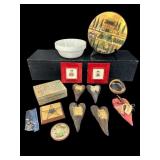 LOT OF MISC DECORATIVE ITEMS