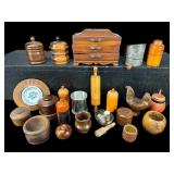 LOT OF WOODEN WARE, DECORATIVE PC