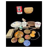 LARGE LOT OF MISC PORCELAIN, POTTERY, ETC.