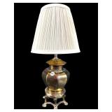 SMALL BRASS FOOTED BEDSIDE LAMP