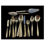18 PC OF STAINLESS FINESSE GOLD ACCENT FLATWARE