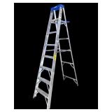 WERNER 8 FT ALUMINUM LADDER, LIKE NEW