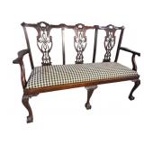 19TH CENT. SOLID MAHOGANY CHIPPENDALE 3 SEAT