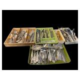 LARGE LOT OF SILVERPLATE FLATWARE