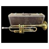 BRASS YAMAHA TRUMPET IN THE CASE