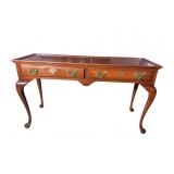 HARDEN SOLID CHERRY QUEEN ANNE SOFA TABLE