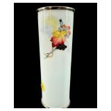 JAPANESE PORCELAIN BUD VASE