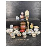LARGE MIXED PORCELAIN LOT
